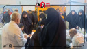 حضور خادمان سلامت دانشگاه علوم پزشکی اراک در جوار بارگاه رضوی؛ خدمت‌رسانی به زائران در مسیر بدرقه آقای شهید ایران