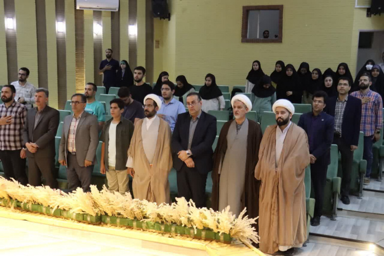 سالن اجتماعات ساختمان الغدیر دانشگاه علوم پزشکی اراک به نام شهید جهادگر محمدحسین دریس نامگذاری شد