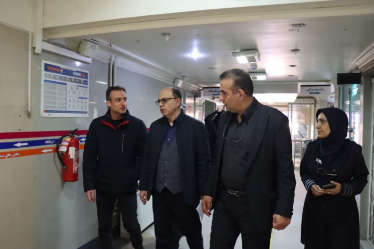 بازدید رییس دانشگاه علوم پزشکی اراک از مرکز آموزشی درمانی آیت الله خوانساری